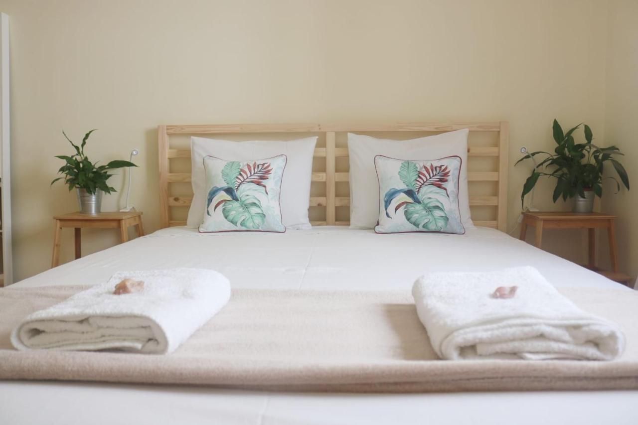 Green Element Guesthouse Costa da Caparica Bagian luar foto